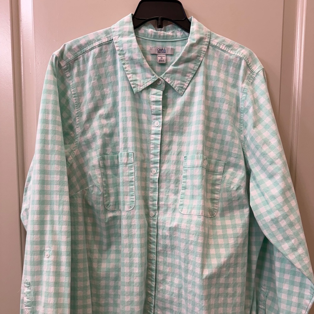 Croft & Barrow Women's 2X Mint Green Gingham Long Sleeve Button Down